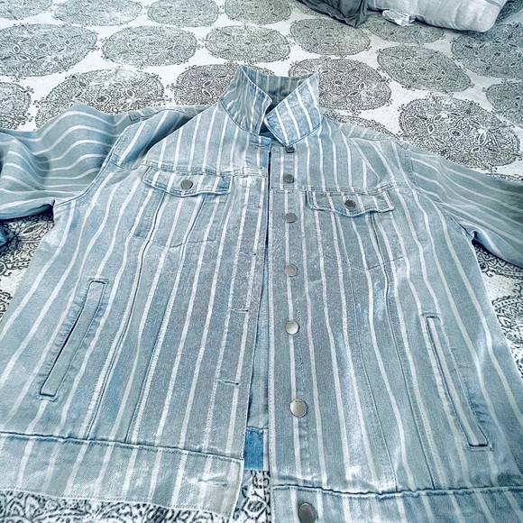 Ivy & Main Jacket - Picture 9 of 12